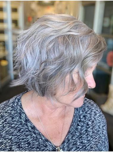 Chin Length Wavy Bobs Grey Medium Wigs For Women