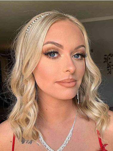 Blonde Lace Front Wigs 14" Wavy Shoulder Length Synthetic Without Bangs Wigs
